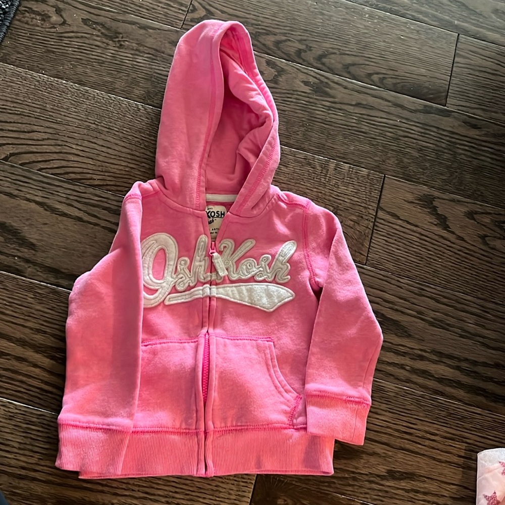 2T Osh Kosh Sweatshirt zip up.